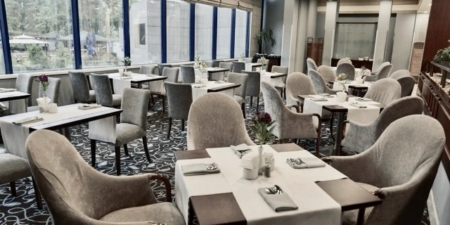 Asian Café