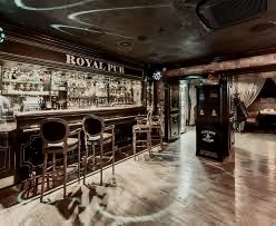 Bar & Lounge